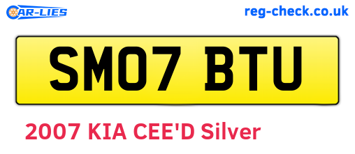 SM07BTU are the vehicle registration plates.