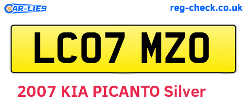 LC07MZO are the vehicle registration plates.