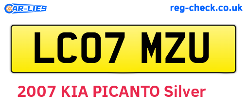 LC07MZU are the vehicle registration plates.
