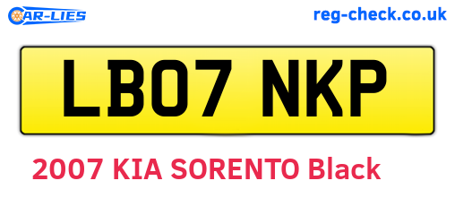 LB07NKP are the vehicle registration plates.