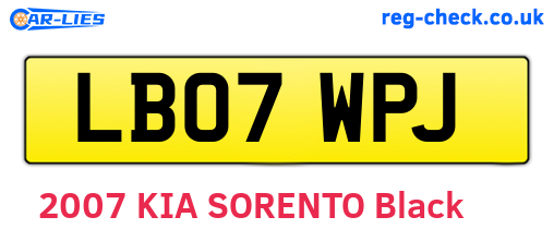 LB07WPJ are the vehicle registration plates.