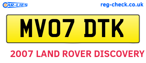 MV07DTK are the vehicle registration plates.