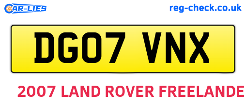 DG07VNX are the vehicle registration plates.