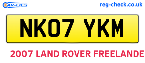 NK07YKM are the vehicle registration plates.