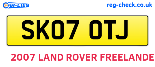 SK07OTJ are the vehicle registration plates.