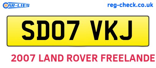 SD07VKJ are the vehicle registration plates.
