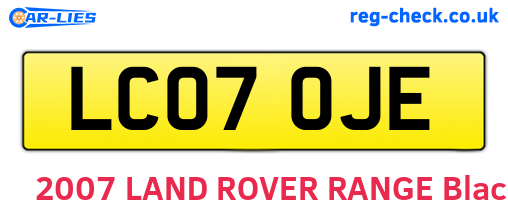 LC07OJE are the vehicle registration plates.