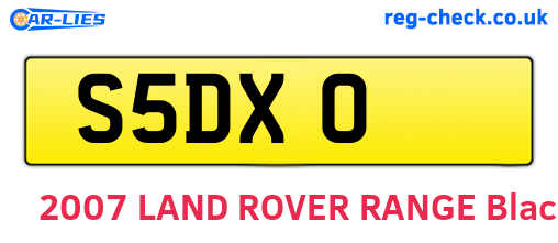 S5DXO are the vehicle registration plates.