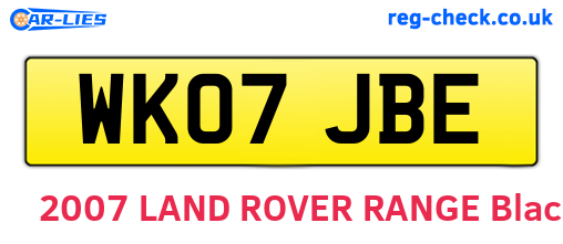 WK07JBE are the vehicle registration plates.