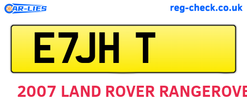 E7JHT are the vehicle registration plates.