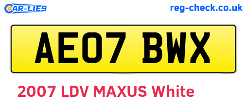 AE07BWX are the vehicle registration plates.