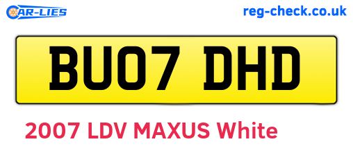 BU07DHD are the vehicle registration plates.