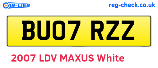BU07RZZ are the vehicle registration plates.