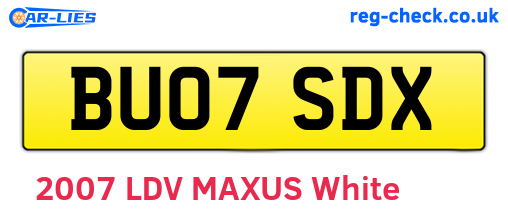 BU07SDX are the vehicle registration plates.