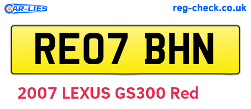 RE07BHN are the vehicle registration plates.