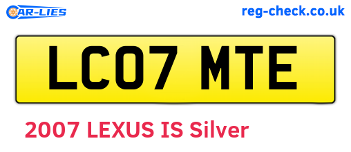 LC07MTE are the vehicle registration plates.