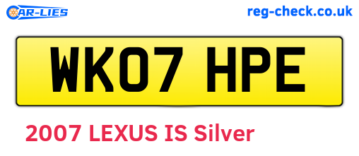 WK07HPE are the vehicle registration plates.