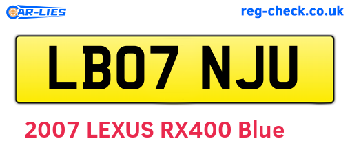 LB07NJU are the vehicle registration plates.
