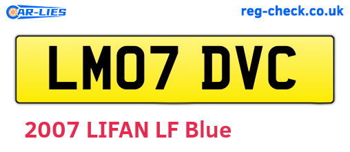 LM07DVC are the vehicle registration plates.