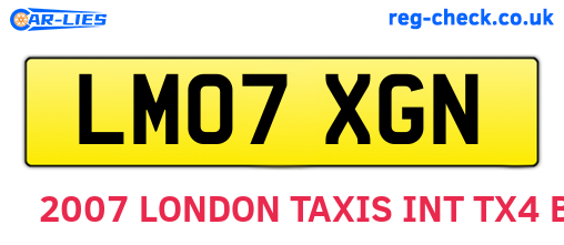 LM07XGN are the vehicle registration plates.