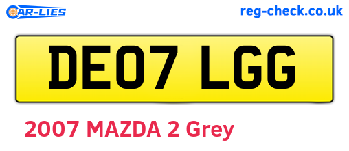 DE07LGG are the vehicle registration plates.