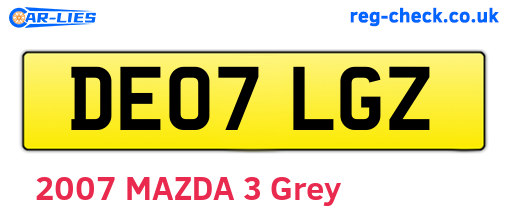 DE07LGZ are the vehicle registration plates.