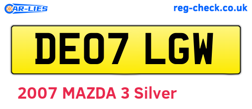 DE07LGW are the vehicle registration plates.