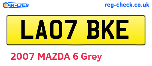 LA07BKE are the vehicle registration plates.
