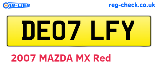 DE07LFY are the vehicle registration plates.