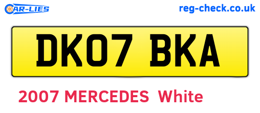 DK07BKA are the vehicle registration plates.