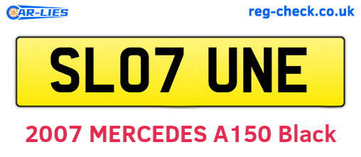 SL07UNE are the vehicle registration plates.