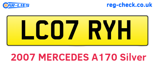 LC07RYH are the vehicle registration plates.