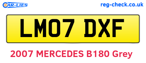 LM07DXF are the vehicle registration plates.