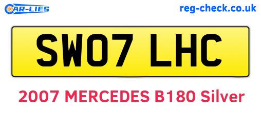 SW07LHC are the vehicle registration plates.