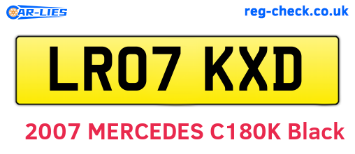 LR07KXD are the vehicle registration plates.