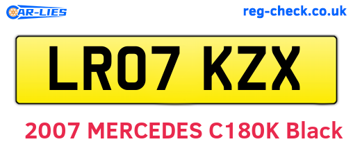 LR07KZX are the vehicle registration plates.