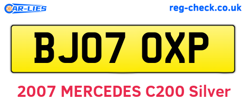BJ07OXP are the vehicle registration plates.