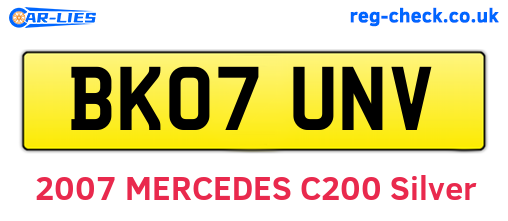 BK07UNV are the vehicle registration plates.