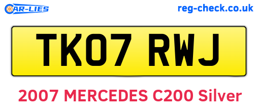 TK07RWJ are the vehicle registration plates.