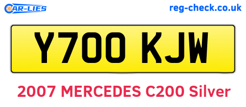 Y700KJW are the vehicle registration plates.