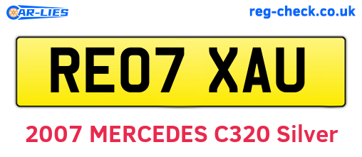 RE07XAU are the vehicle registration plates.