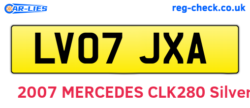 LV07JXA are the vehicle registration plates.