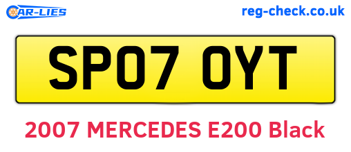 SP07OYT are the vehicle registration plates.