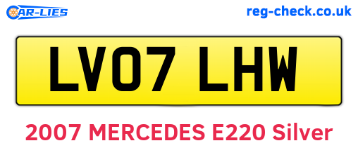 LV07LHW are the vehicle registration plates.