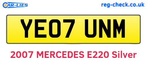 YE07UNM are the vehicle registration plates.