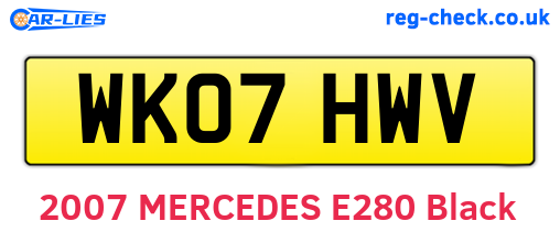 WK07HWV are the vehicle registration plates.