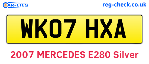 WK07HXA are the vehicle registration plates.