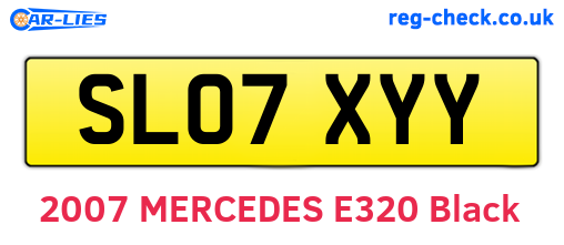 SL07XYY are the vehicle registration plates.