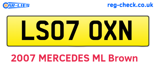 LS07OXN are the vehicle registration plates.