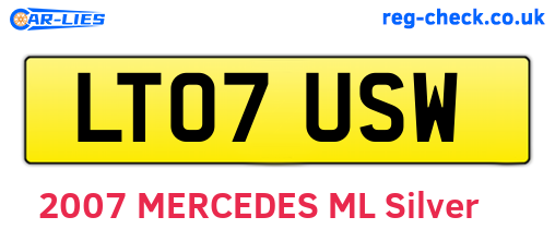 LT07USW are the vehicle registration plates.